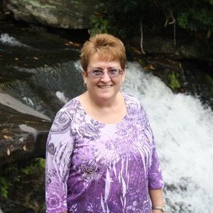 Meet your Posher, Marie